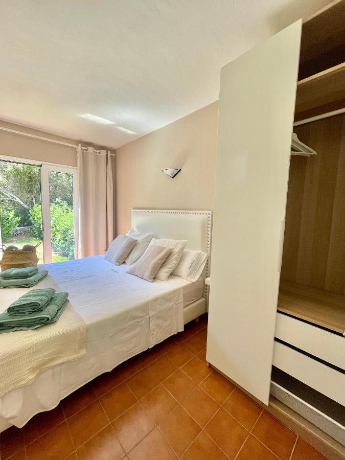 Bonito Apartamento Con Terraza, Jardin Y Piscina Cala en Bosc Exterior photo