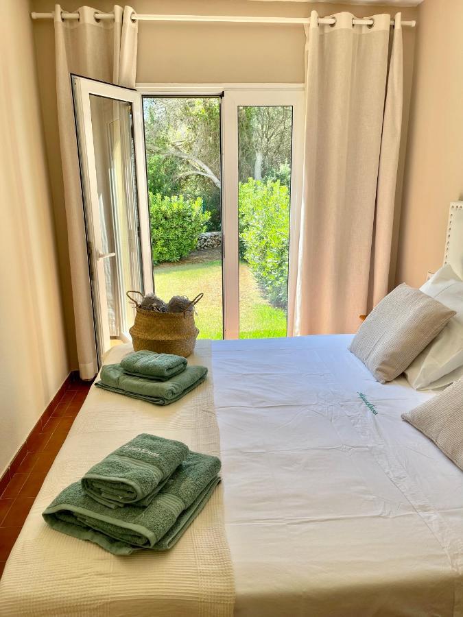 Bonito Apartamento Con Terraza, Jardin Y Piscina Cala en Bosc Exterior photo