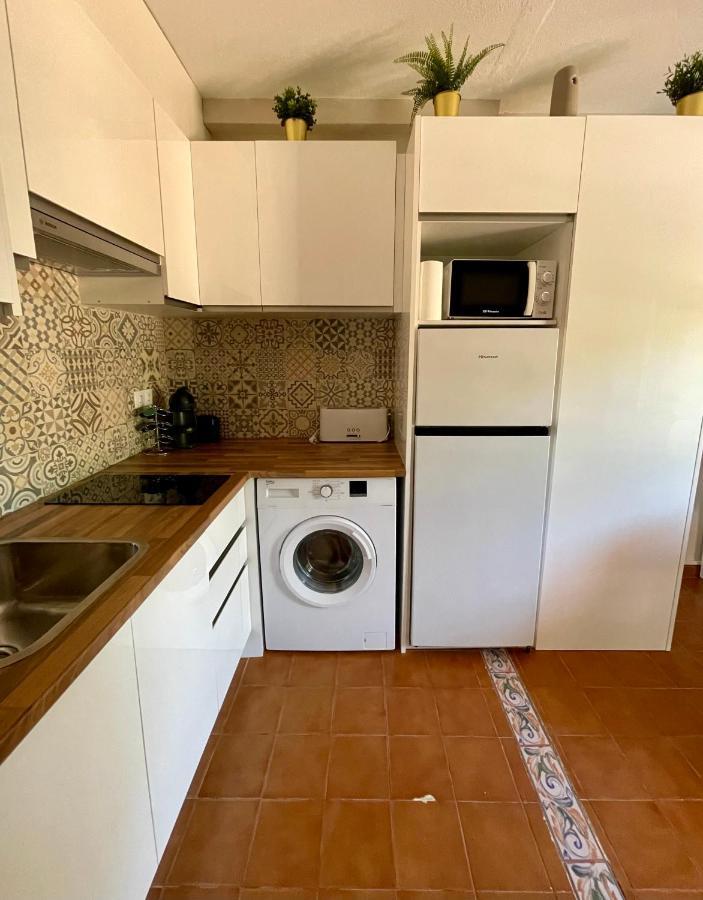 Bonito Apartamento Con Terraza, Jardin Y Piscina Cala en Bosc Exterior photo